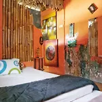 Rumah Warna