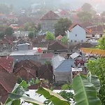 Lemon House