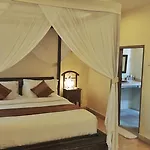 Royal Villa Jepun