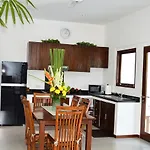 Seminyak Villa Lumina