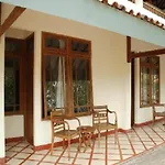 Udayana Kingfisher Eco Lodge