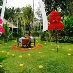 Beingsattvaa Veg.Retreat Villa