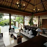 Pat-Mase Villas