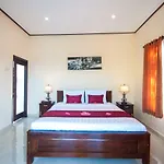 Kampuak Cottages