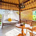 Taman Selini Wahana Beach Resort