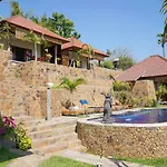 Bamboo Bali Hill Bungalows