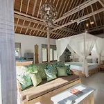Aloha Beach House Bingin