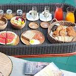 4Br Villa Minggu - Minggu Villas Seminyak