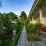 Bali Nusa Cottage