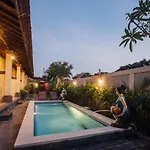Ayu Guest House 2
