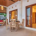 Villa Aska