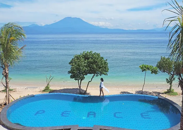 Blue Harbor Beachfront Villas & Resto