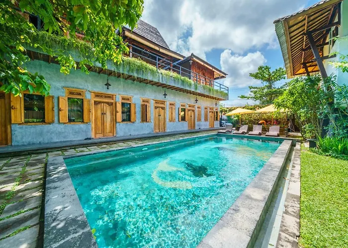 Black Pearl Hostel