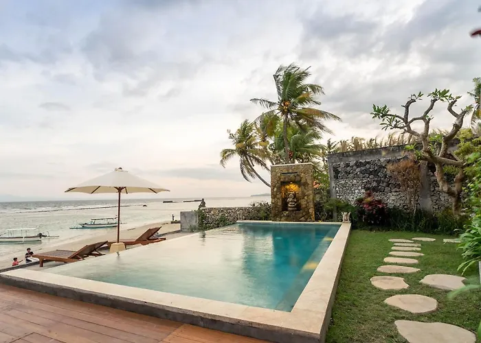 Utama Villas Beach Front Candidasa
