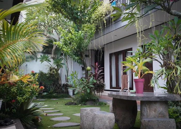 Bali Full Moon Guest House