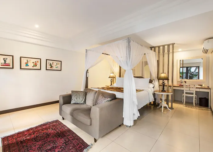 Villa Pantai Karang
