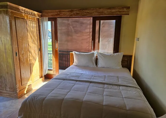 Krisna Tapan Guest House
