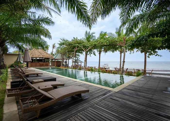 The Grand Villandra Resort Lovina