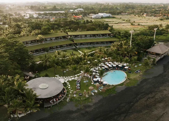 Hotel Komune And Beach Club Bali