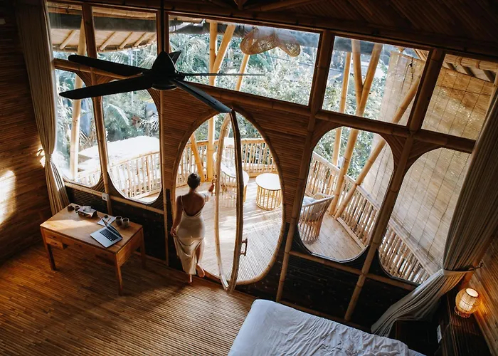 Tropical Bali Bamboo Villa - 7 Minutes From Canggu