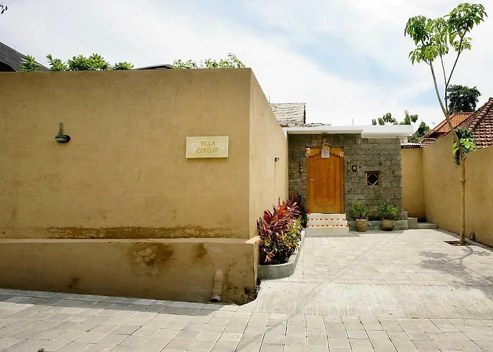 Villa Cokelat
