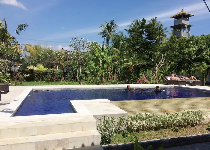 Taman Lily\'S Hotel