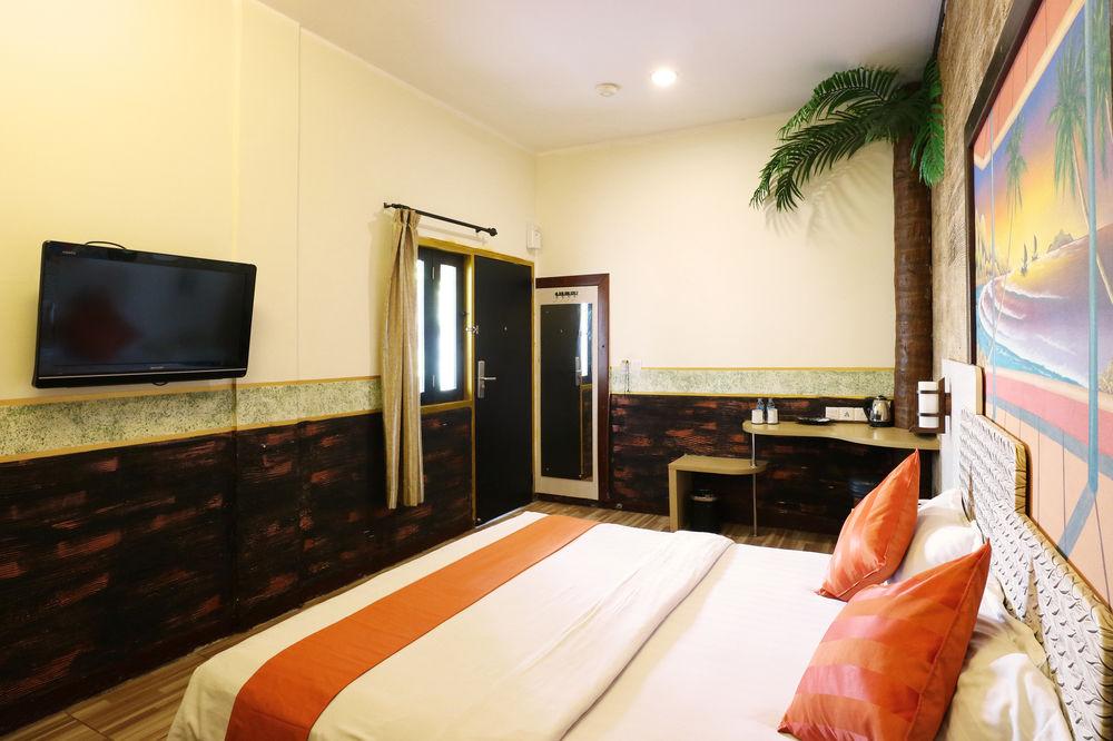 Hotel Reddoorz @ Bypass Ngurah Rai Airport Tuban (Bali)