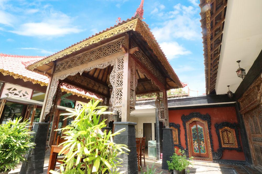 Hotel Reddoorz @ Bypass Ngurah Rai Airport 3*