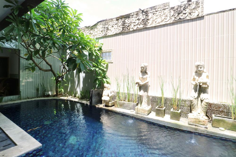 Hotel Reddoorz @ Bypass Ngurah Rai Airport