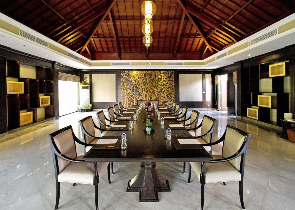 The At Ayana Hotel