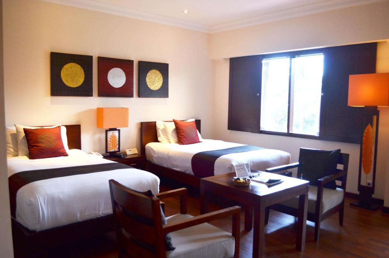 Resor Nikko Bali Benoa Beach 5*