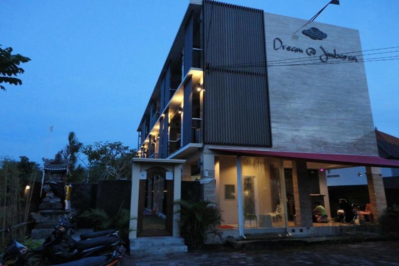 Dream @ 2* Jimbaran (Bali)
