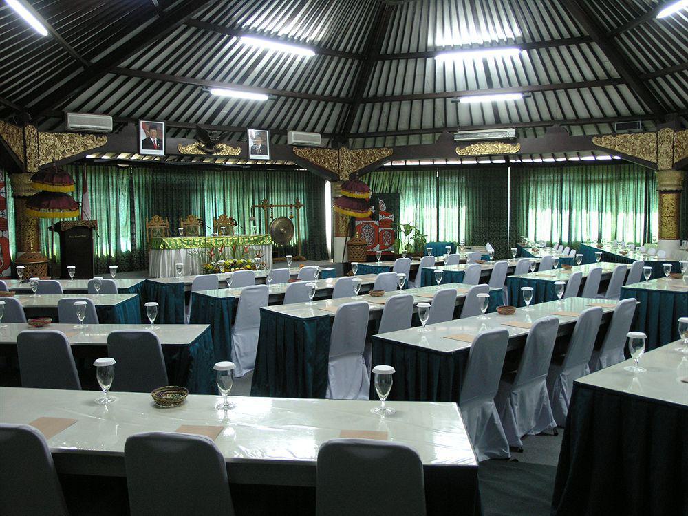 Hotel Palm Bali 3*