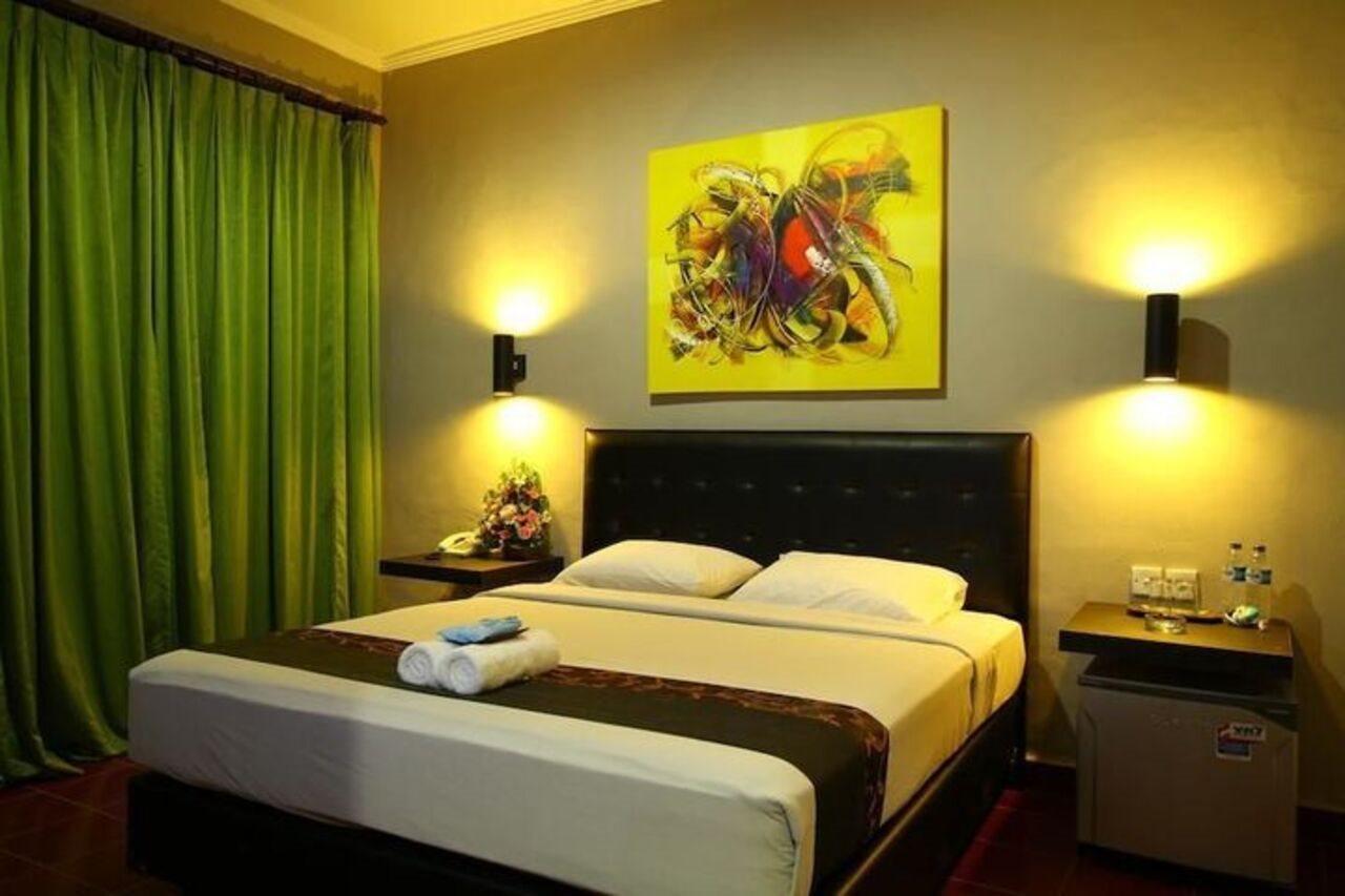 Hotel Amazing Kuta 2*