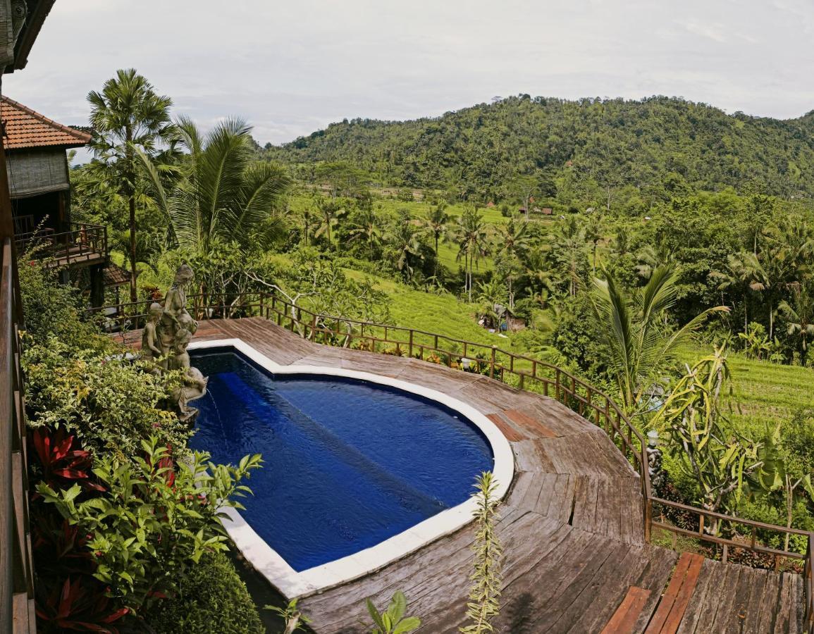 Villa Barong