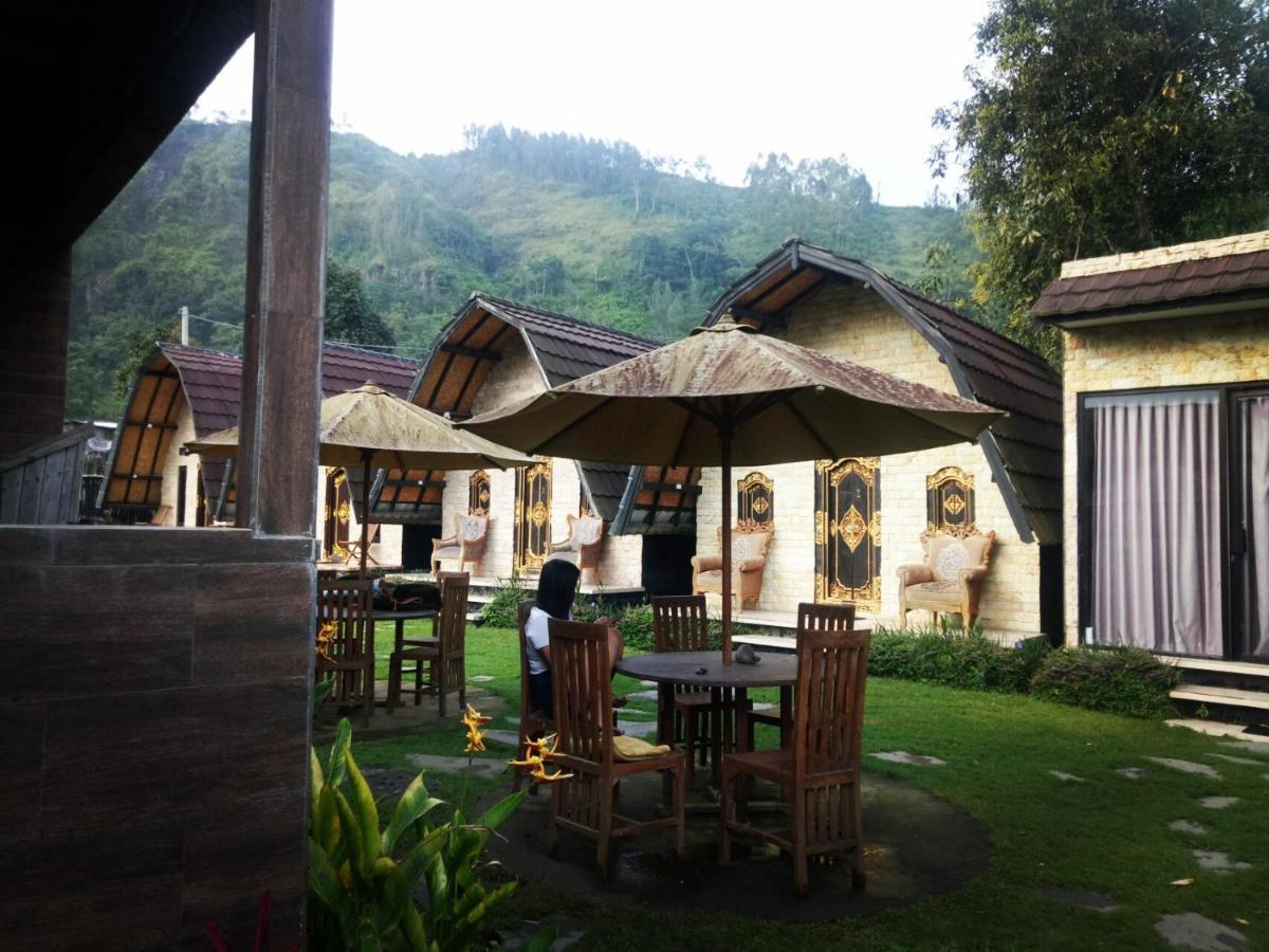 Bunbulan Hill And Hostel *