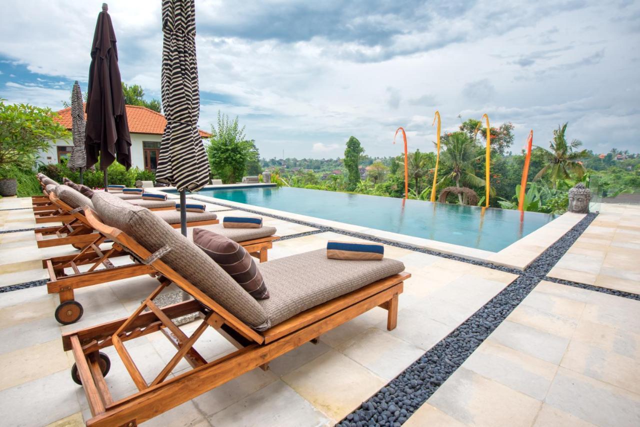 Villa Wake In Paradise And Luxury Lebah Villas