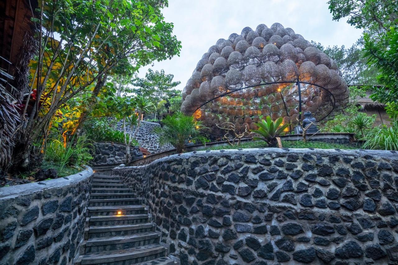 Hotel Tira Vilagna & Kintamani (Bali)