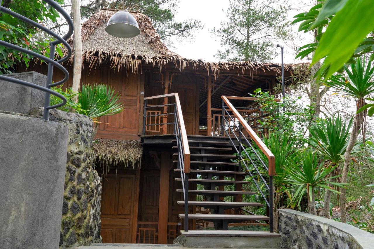 Hotel Tira Vilagna &