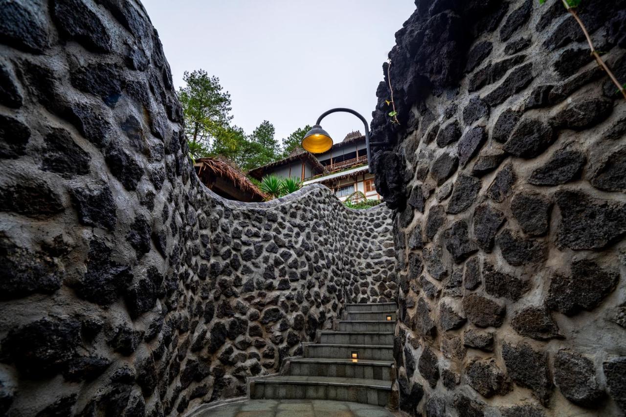 Hotel Tira Vilagna & Kintamani (Bali)