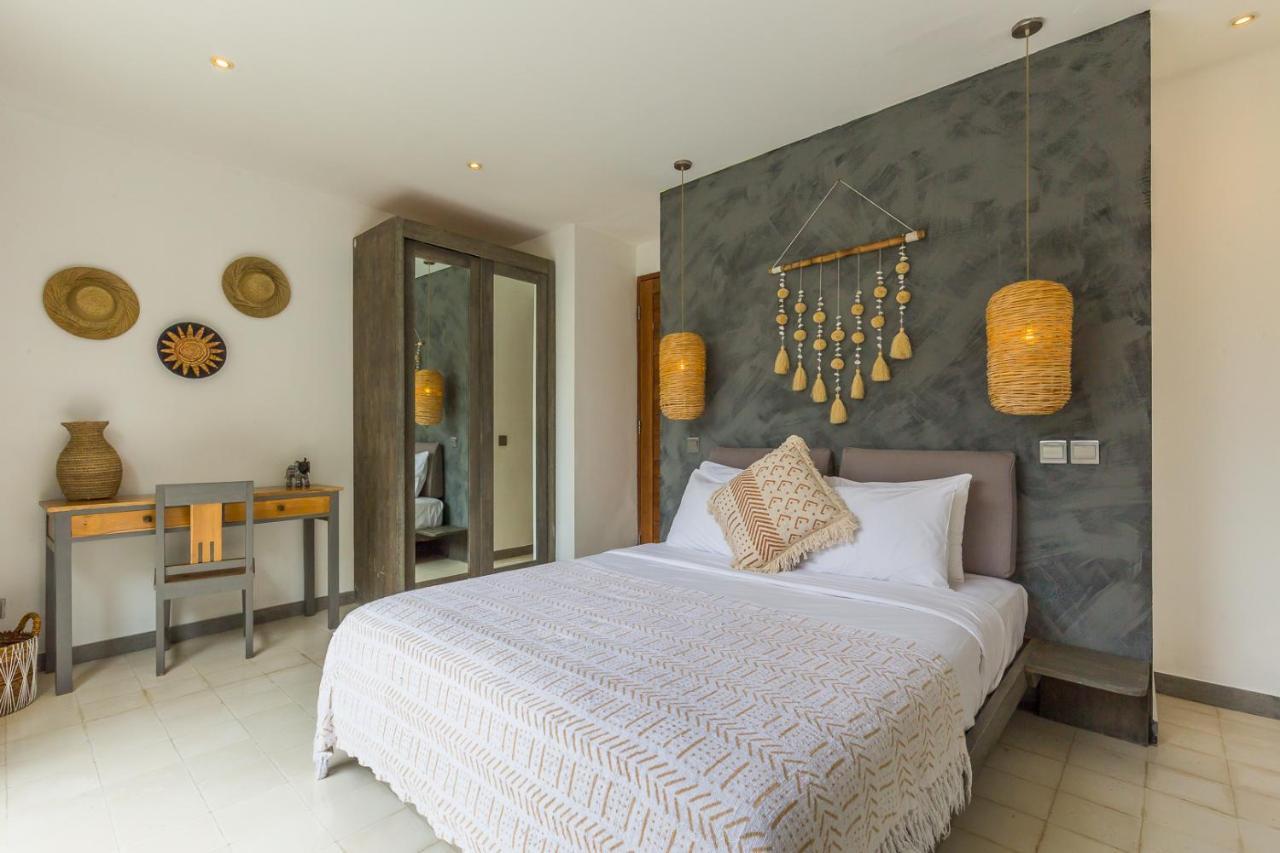 Irma * Seminyak (Bali)