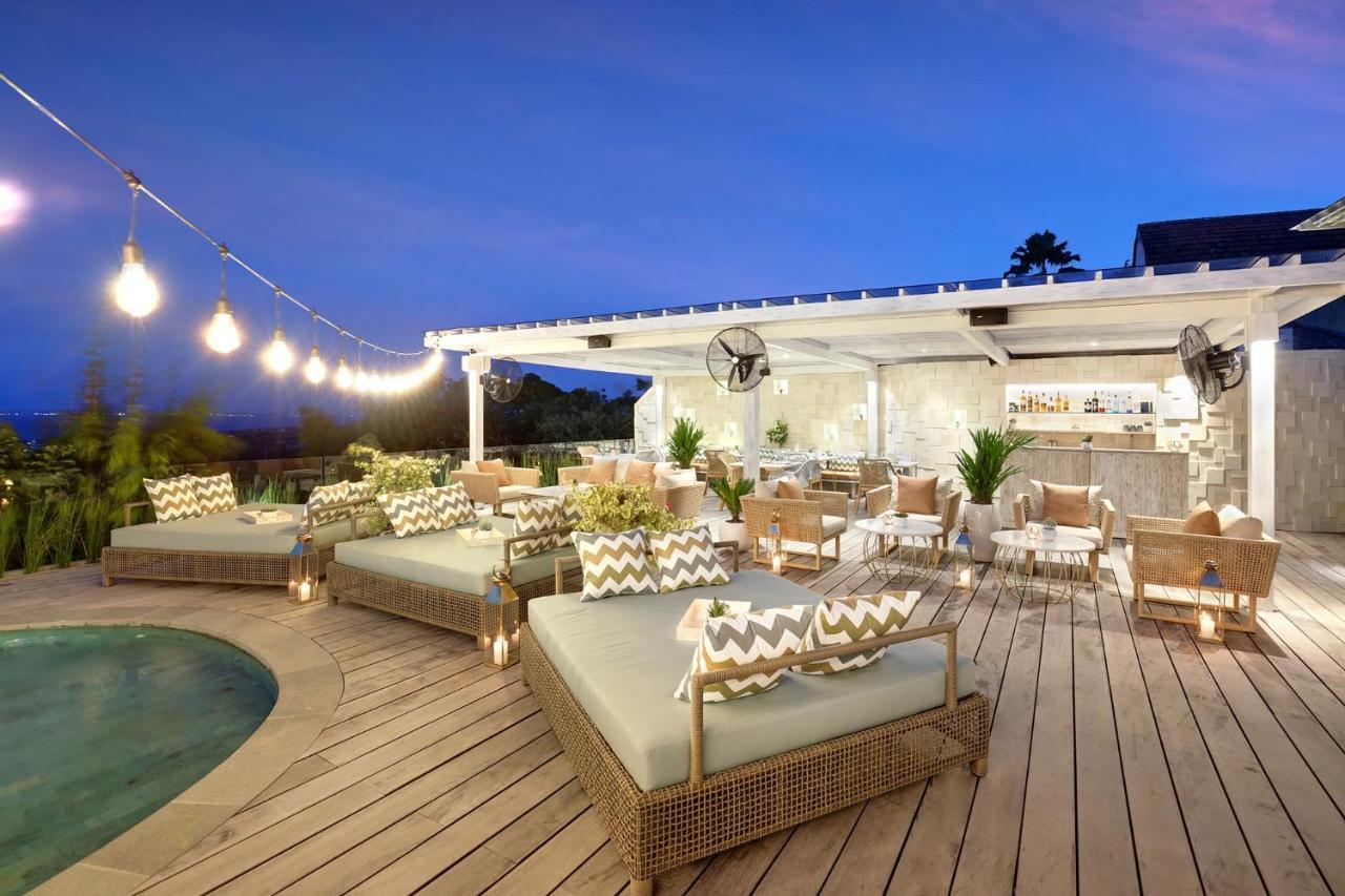 Hidden Hills - Small Luxury Of The World *