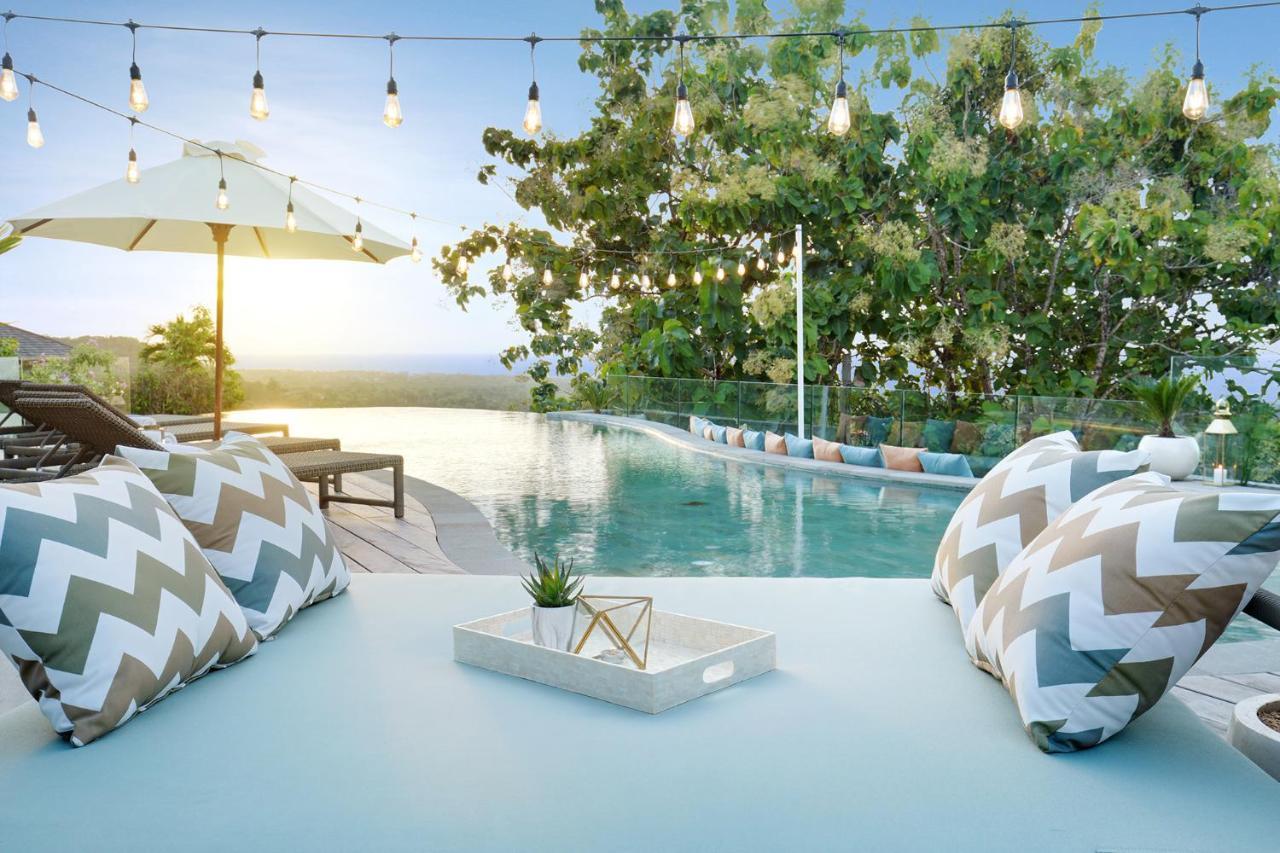 Hidden Hills - Small Luxury Of The World