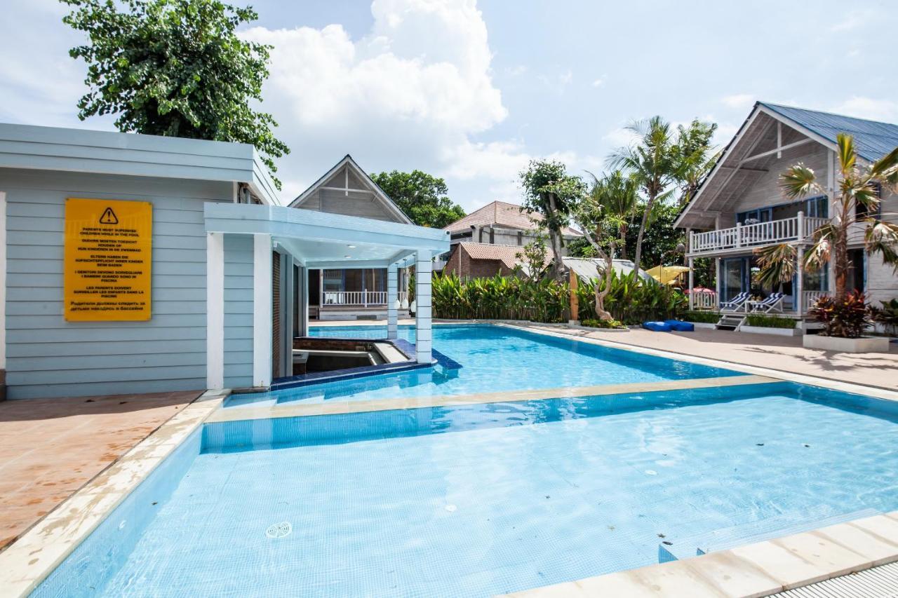 Mesari Hut * Seminyak (Bali)