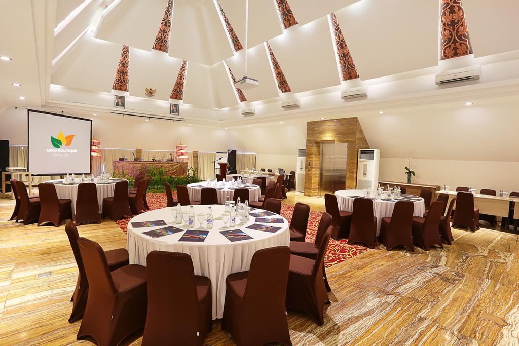 Mega Boutique 4* Kuta (Bali)