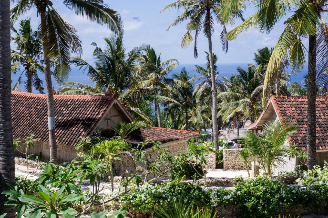 Resor The Raja Lima & Nusa Penida