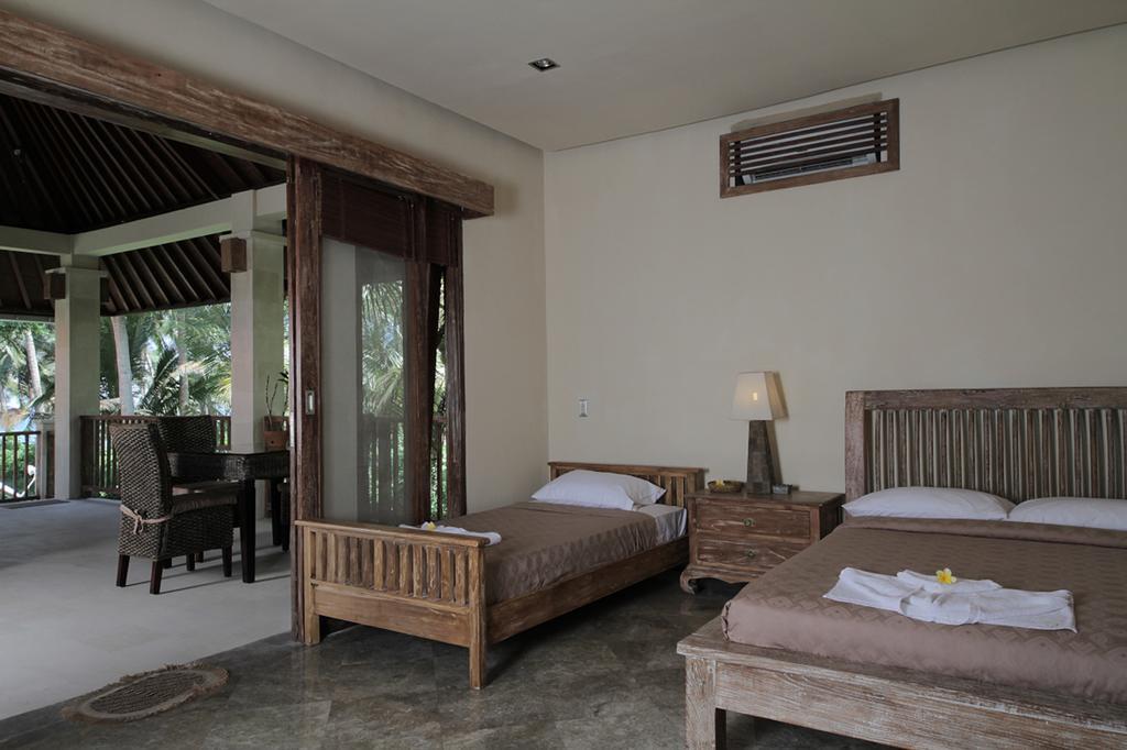 Rumah Pantai Bali Selemadeg (Bali)
