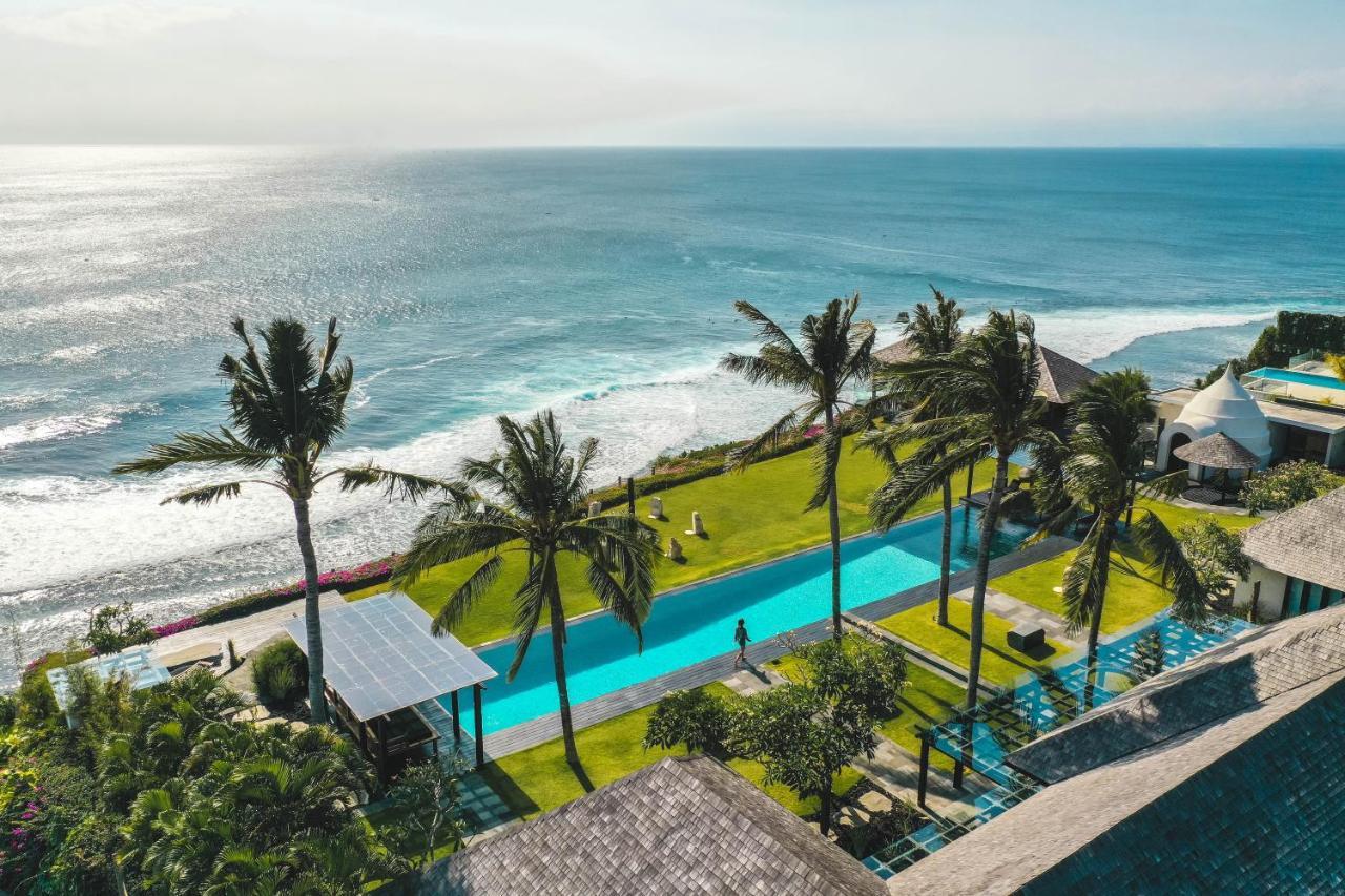 The Istana 2* Uluwatu (Bali)