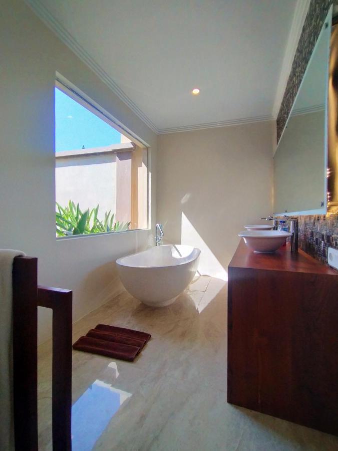 The Grand Villandra Resort Lovina (Bali)