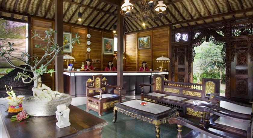 Puri Bendesa Villas *